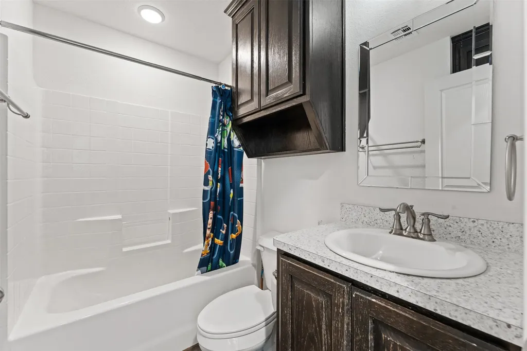 100 Tomahawk Drive Lacy Lakeview TX 76705