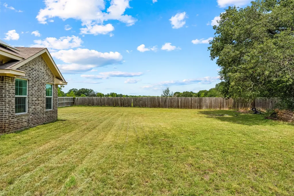 100 Tomahawk Drive Lacy Lakeview TX 76705