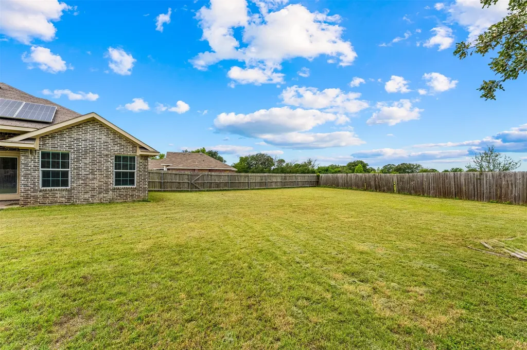 100 Tomahawk Drive Lacy Lakeview TX 76705