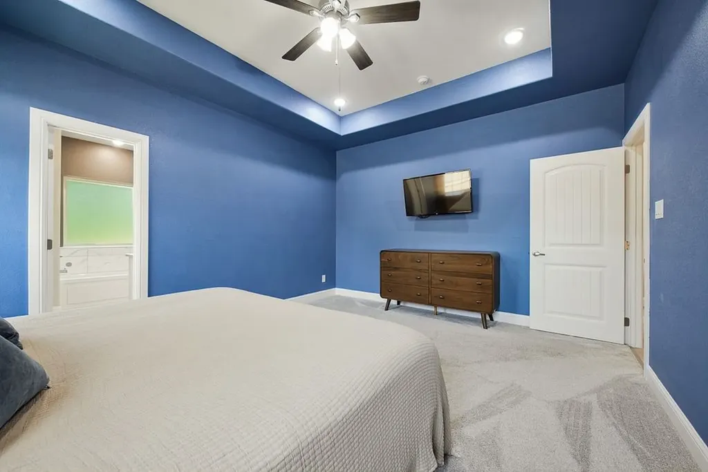 836 Haynie Drive Runaway Bay TX 76426
