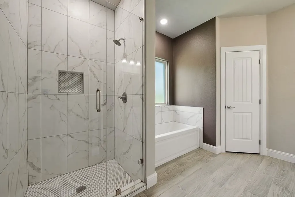 836 Haynie Drive Runaway Bay TX 76426
