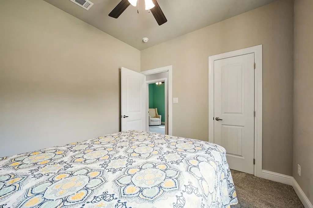 836 Haynie Drive Runaway Bay TX 76426