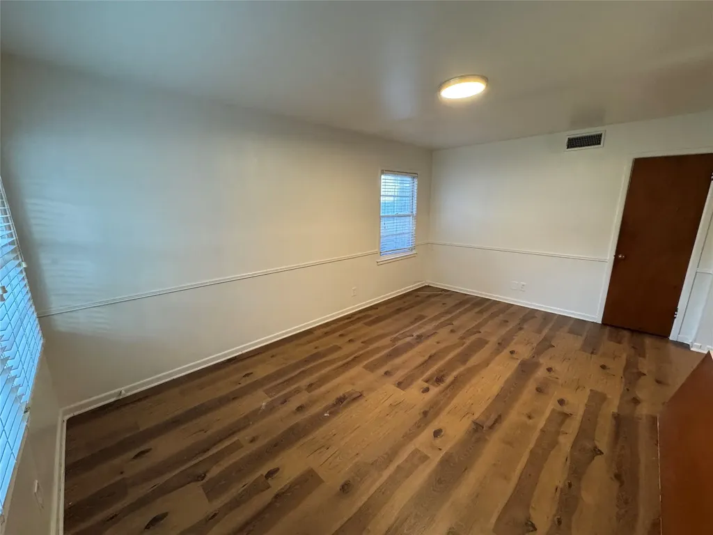 5128 Ira Street Haltom City TX 76117
