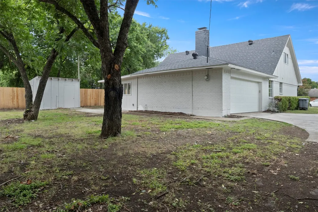 6830 Golf Hill Drive Dallas TX 75232