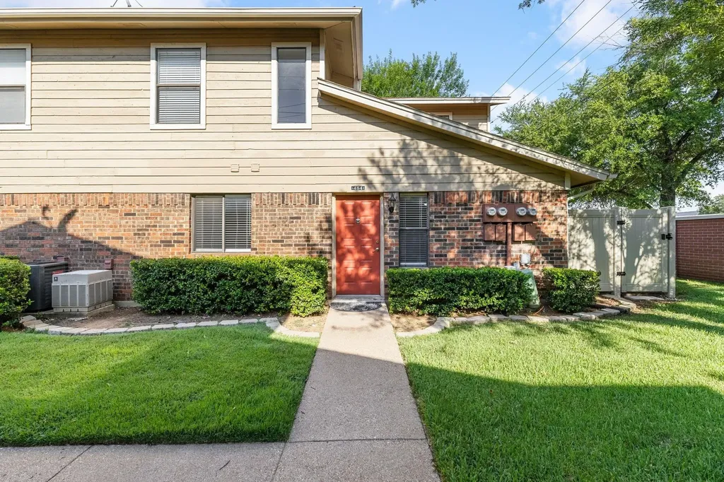2240 Tarpley Road Carrollton TX 75006