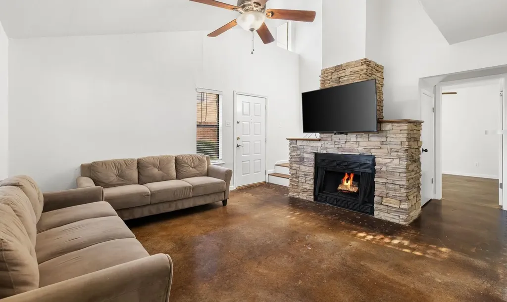 2240 Tarpley Road Carrollton TX 75006