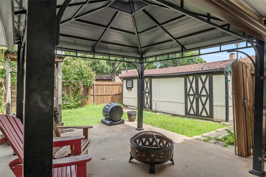 1506 Lexington Drive Garland TX 75041