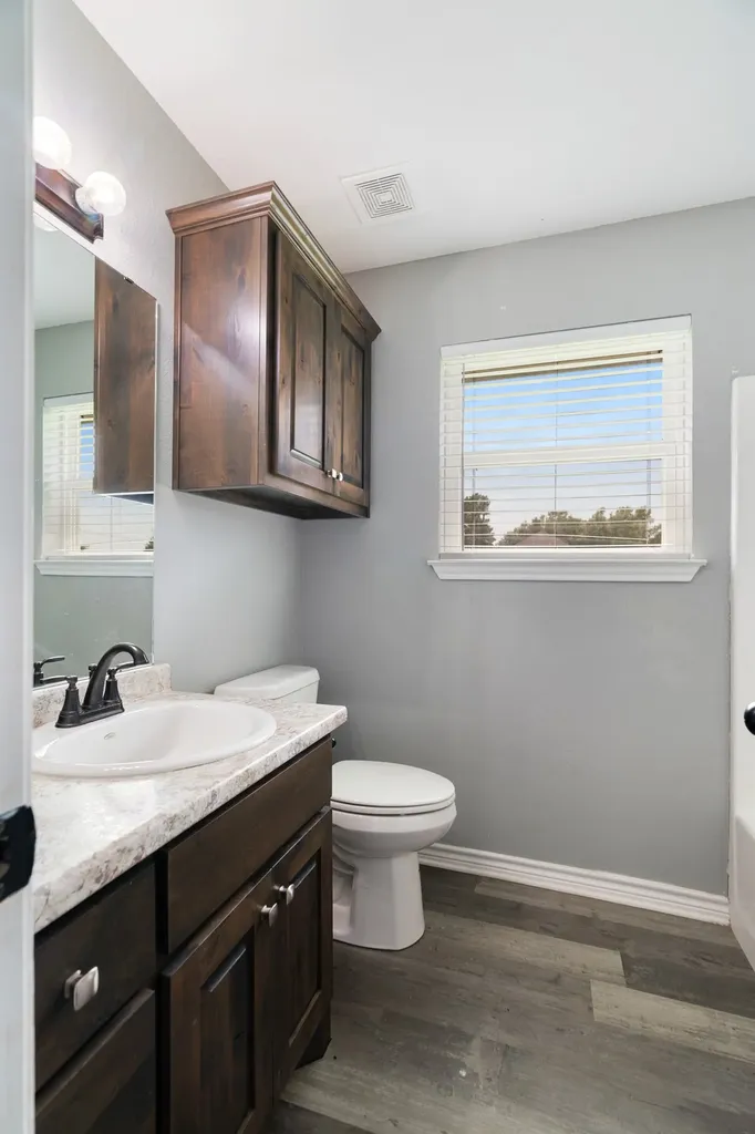 735 Todd Street Blossom TX 75416