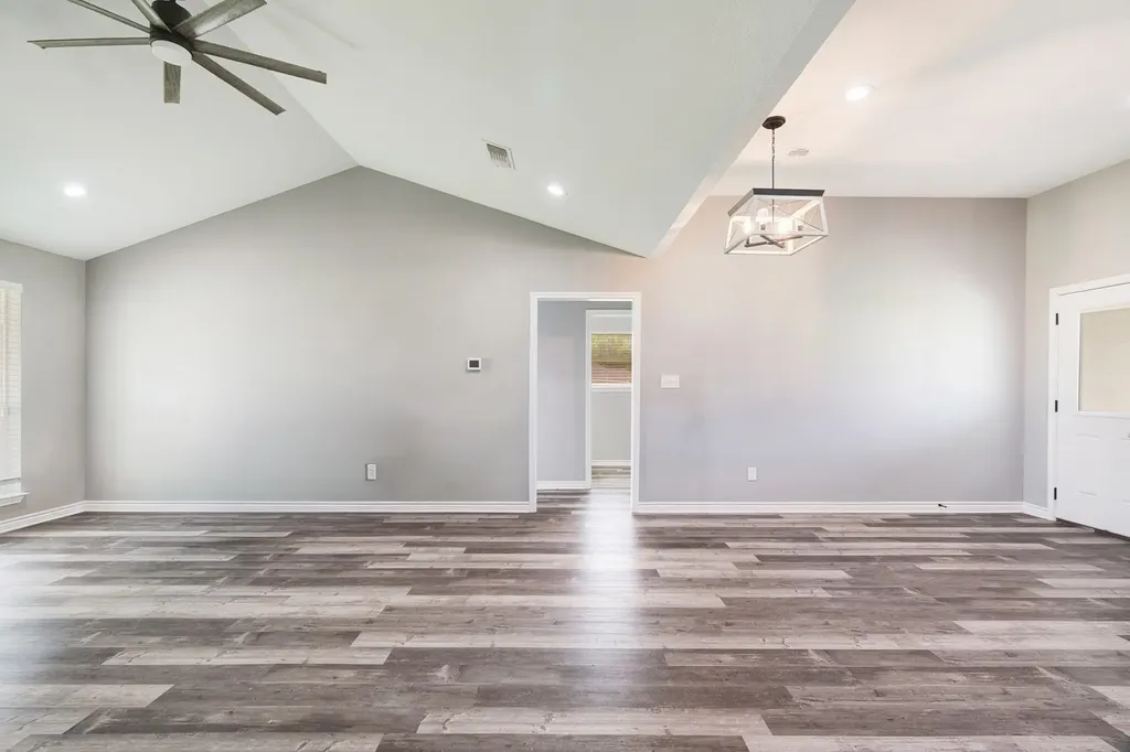 735 Todd Street Blossom TX 75416