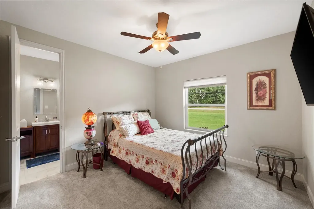 930 Waters Edge Drive Corsicana TX 75109