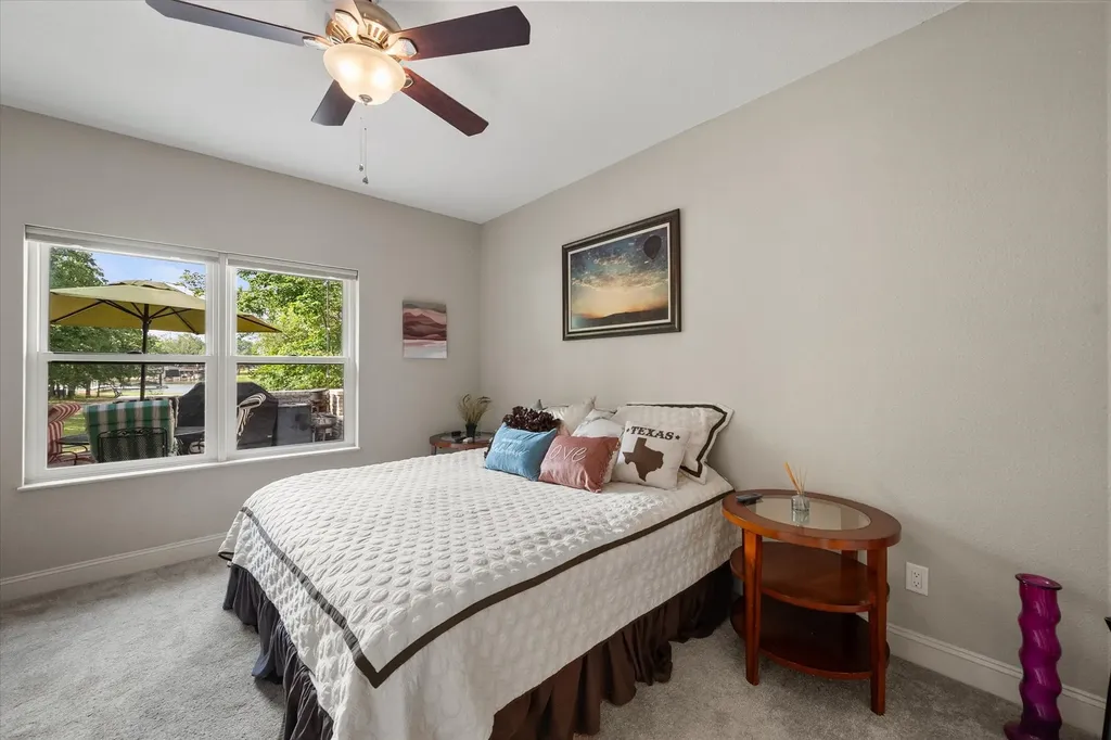 930 Waters Edge Drive Corsicana TX 75109