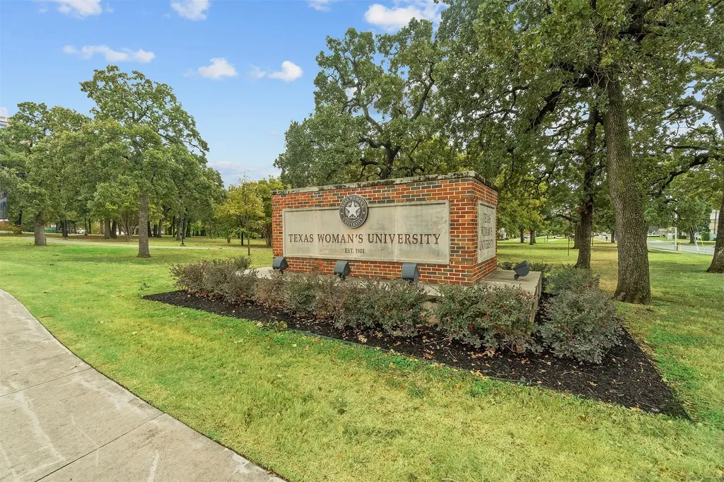 13064 Sandstone Street Providence Village TX 76227