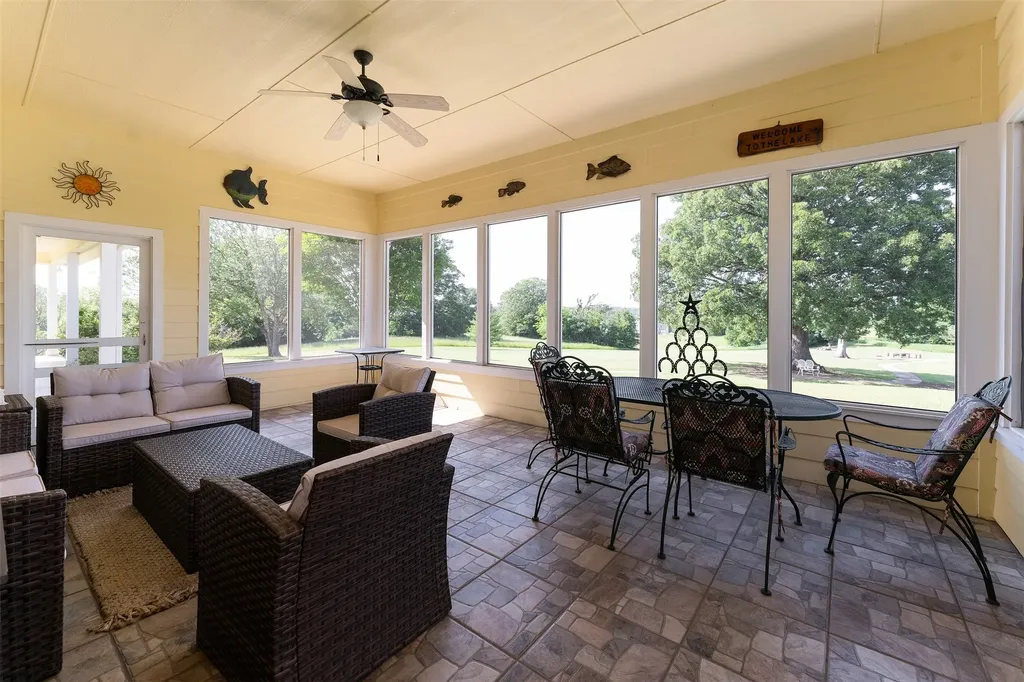 5270 Saddle Ridge Court Athens TX 75752