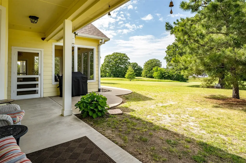 5270 Saddle Ridge Court Athens TX 75752