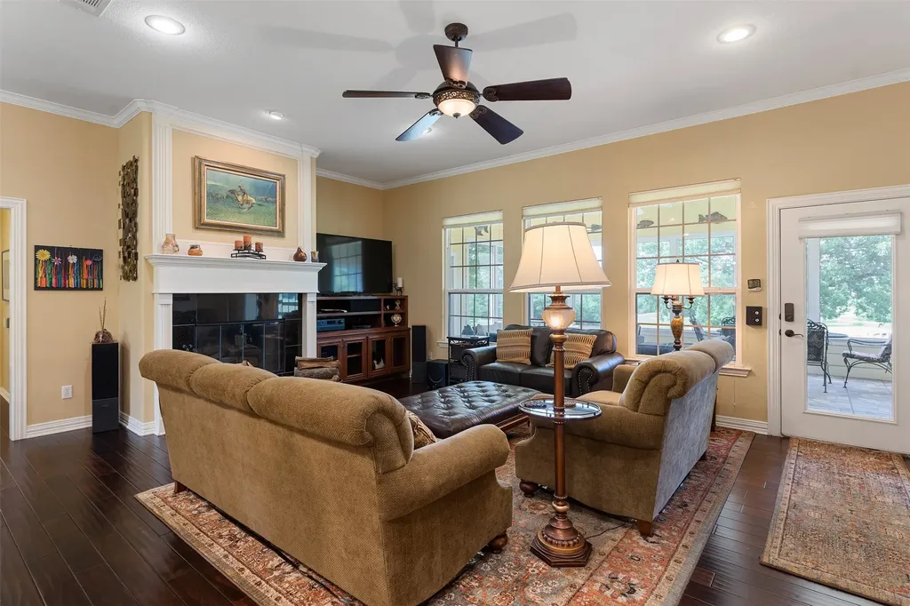 5270 Saddle Ridge Court Athens TX 75752