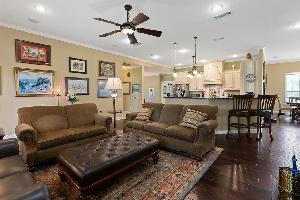 5270 Saddle Ridge Court Athens TX 75752