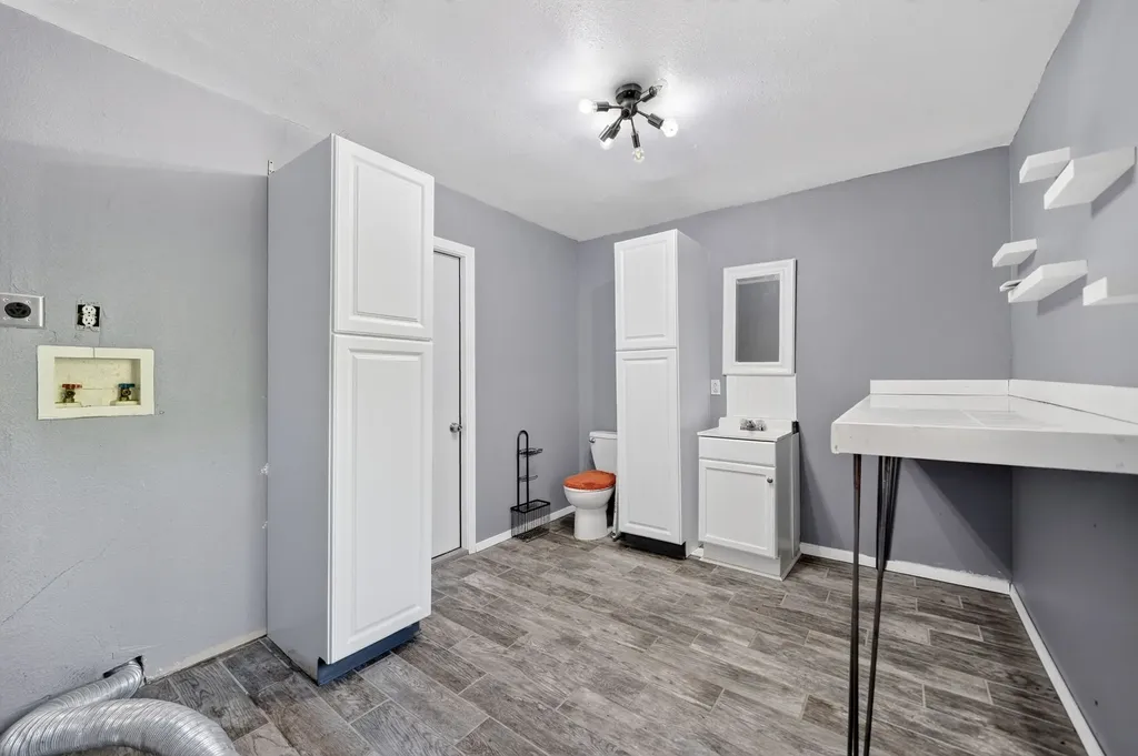 2729 Province Lane Dallas TX 75228