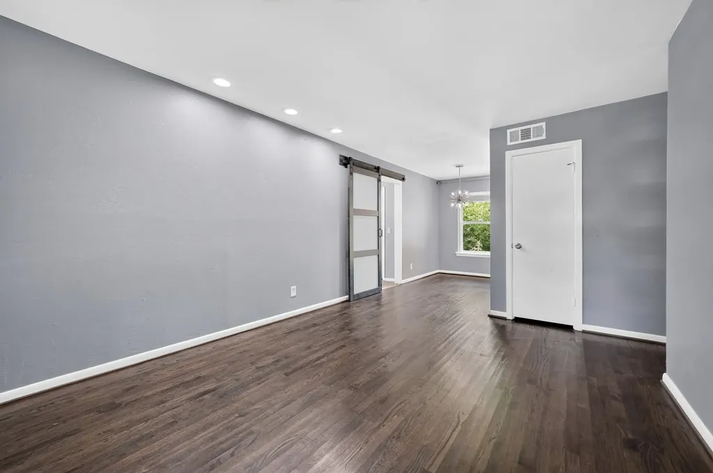 2729 Province Lane Dallas TX 75228