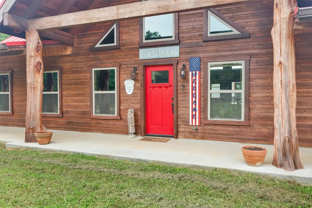 905 E Fm 120 Denison TX 75021
