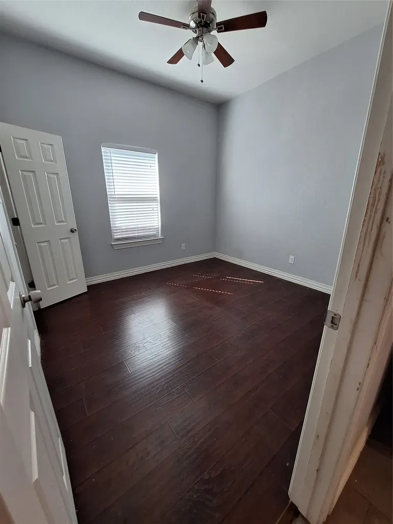 4107 Canada Drive Dallas TX 75212