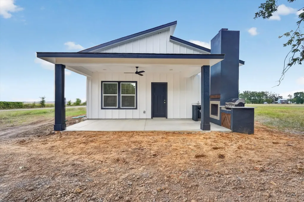 102 Shadywood Road Trinidad TX 75163