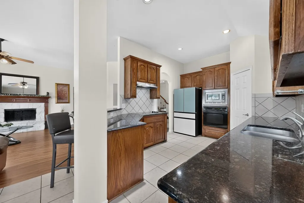 2201 Trickling Creek Drive Garland TX 75041