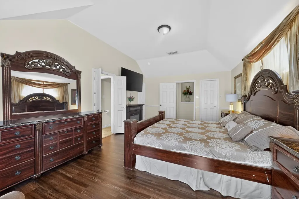 2201 Trickling Creek Drive Garland TX 75041