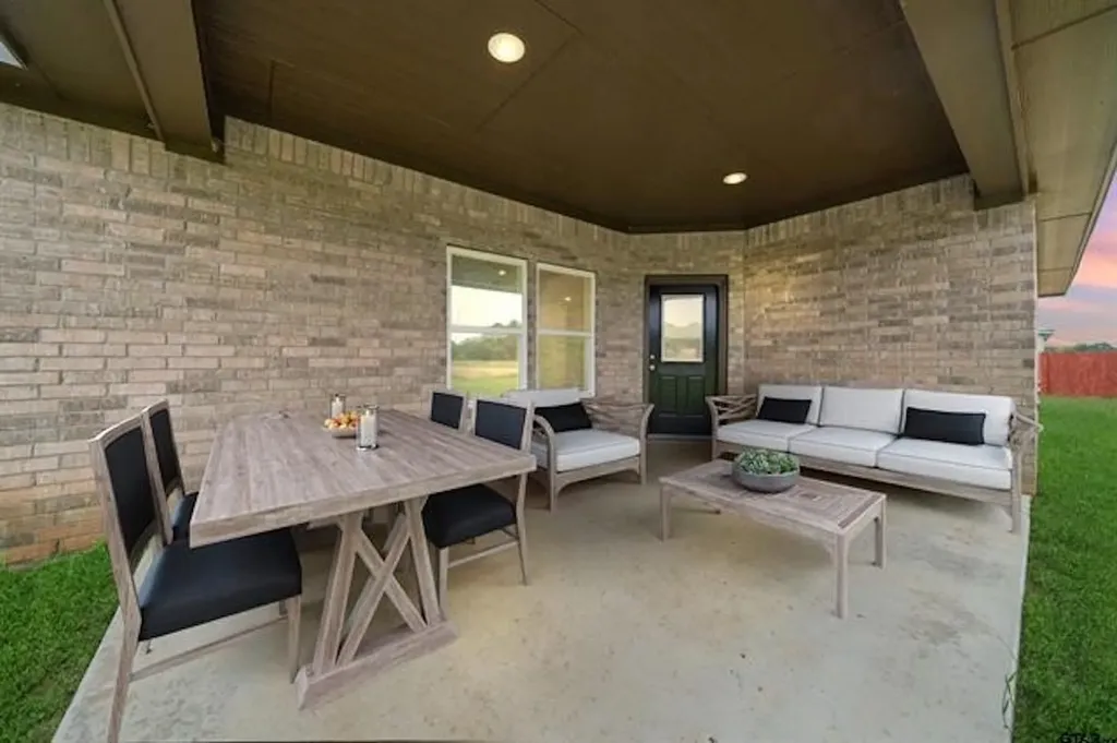391 County Road 1610 Alba TX 75410