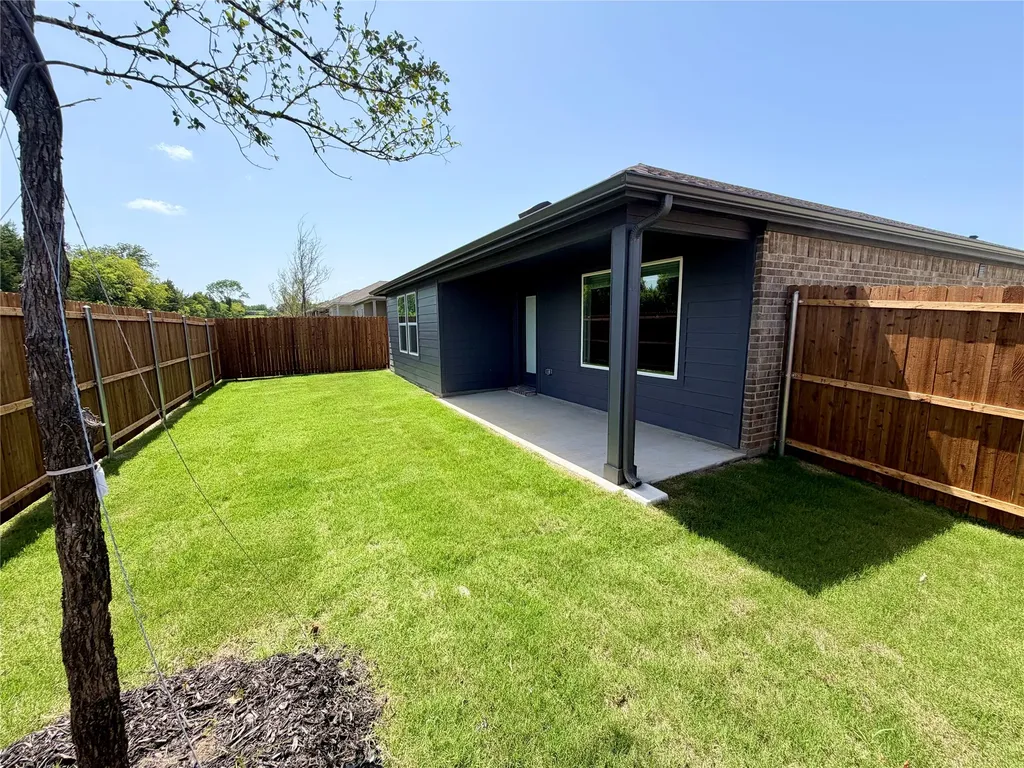 3334 Catamount Drive Sherman TX 75021
