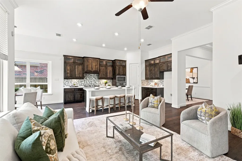 17632 Pinyon Lane Dallas TX 75252