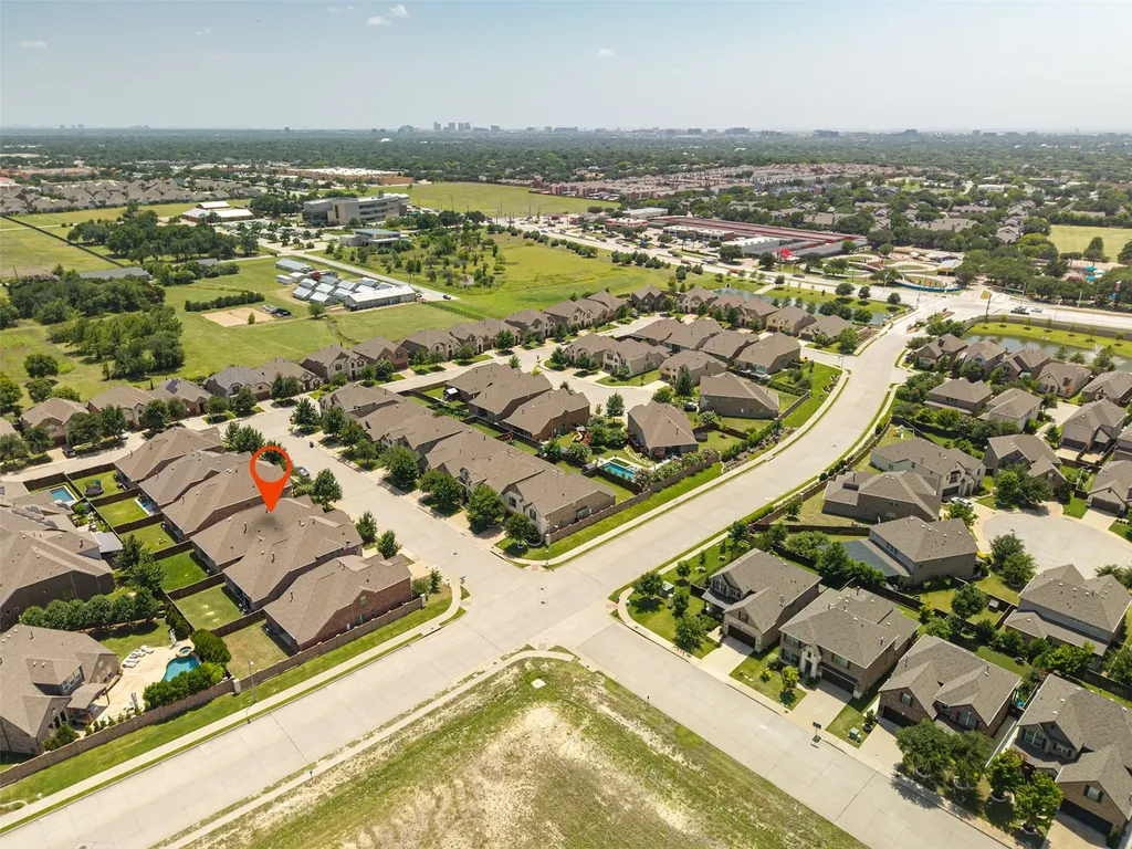 17632 Pinyon Lane Dallas TX 75252
