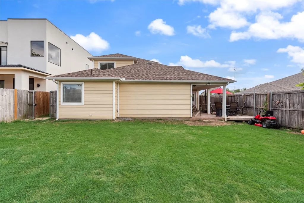7622 W Shore Drive The Colony TX 75056