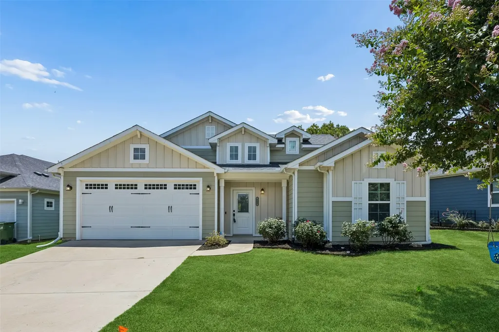 612 Myers Drive Lake Dallas TX 75065