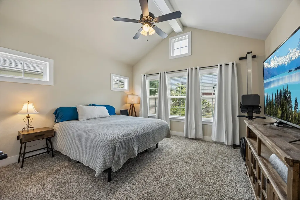 612 Myers Drive Lake Dallas TX 75065