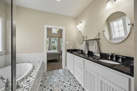 612 Myers Drive Lake Dallas TX 75065