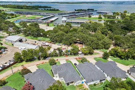 612 Myers Drive Lake Dallas TX 75065