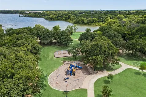 612 Myers Drive Lake Dallas TX 75065