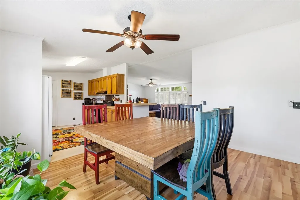 5894 Stone Creek Drive Sanger TX 76266