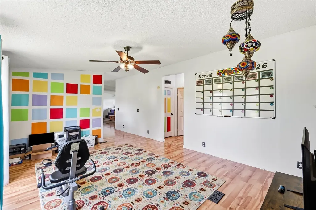 5894 Stone Creek Drive Sanger TX 76266