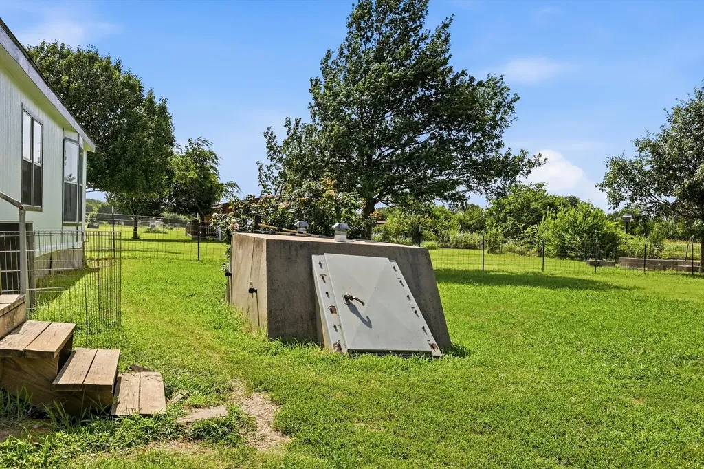5894 Stone Creek Drive Sanger TX 76266