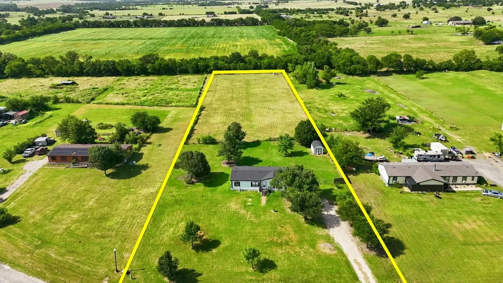 5894 Stone Creek Drive Sanger TX 76266