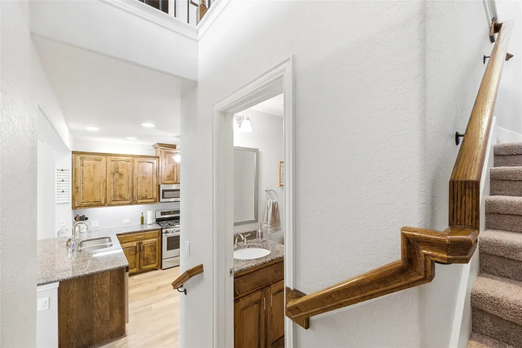 527 Matthew Place Richardson TX 75081