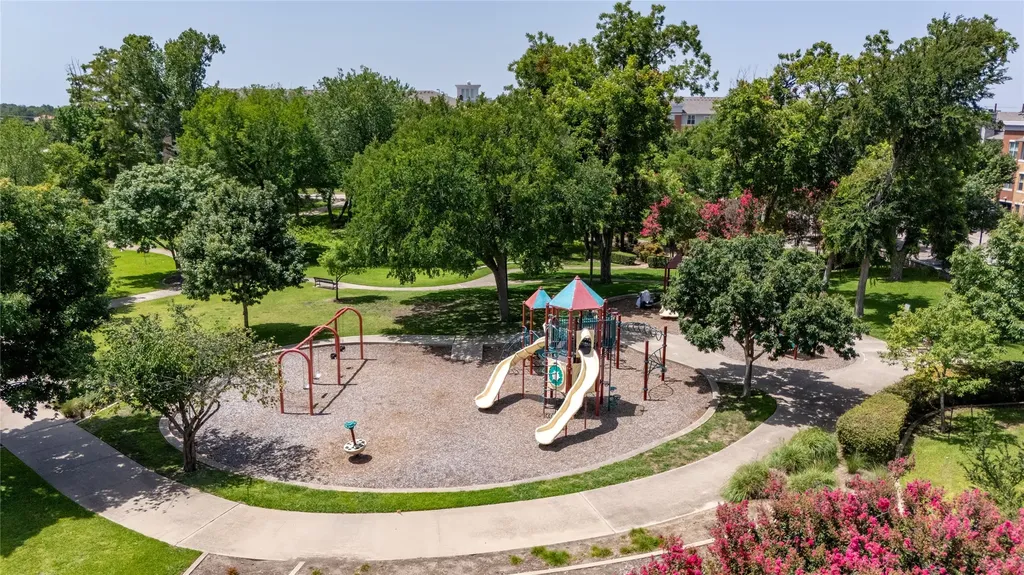 527 Matthew Place Richardson TX 75081