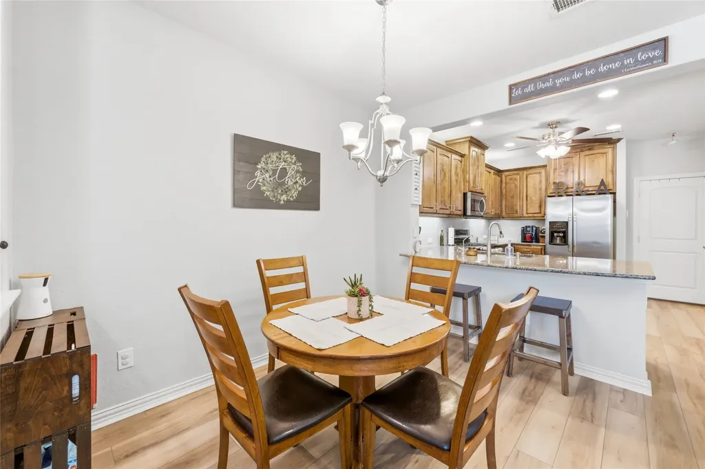 527 Matthew Place Richardson TX 75081