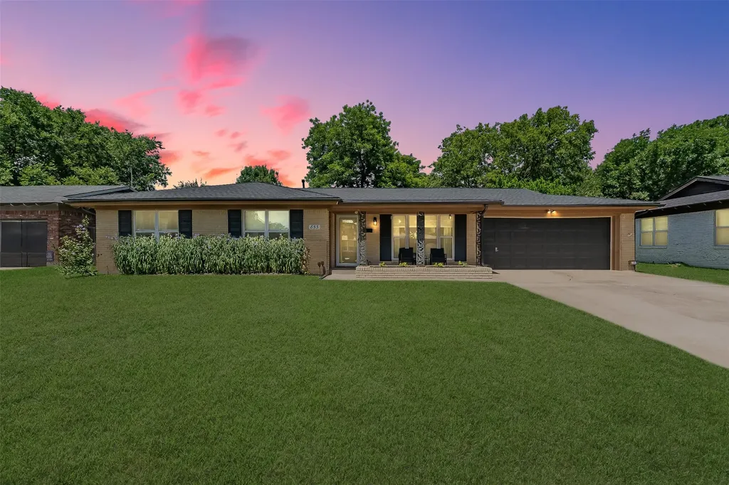 853 Lee Drive Bedford TX 76022