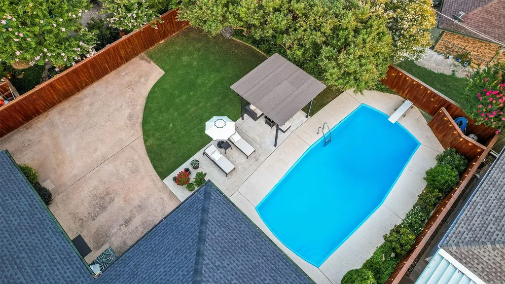 620 Cox Drive Irving TX 75062
