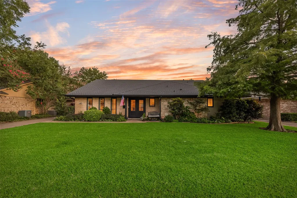 620 Cox Drive Irving TX 75062