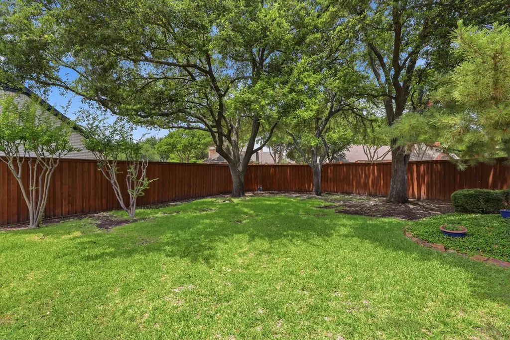 5872 Bridle Bend Court Plano TX 75093