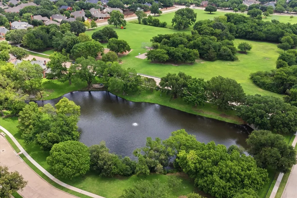 5872 Bridle Bend Court Plano TX 75093