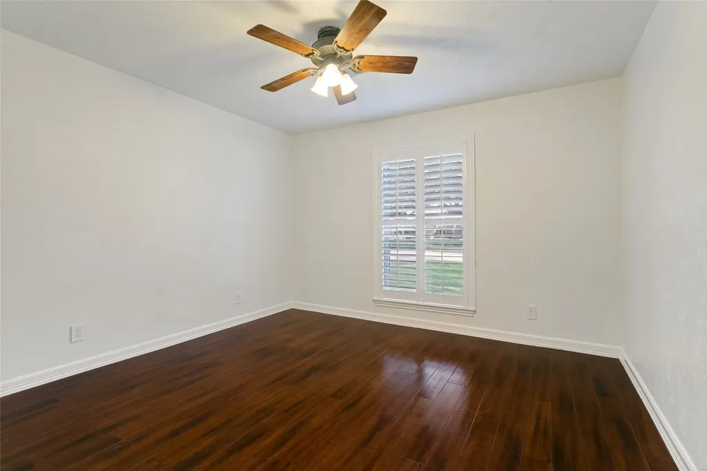 2 Rolling Hills Circle Denton TX 76205